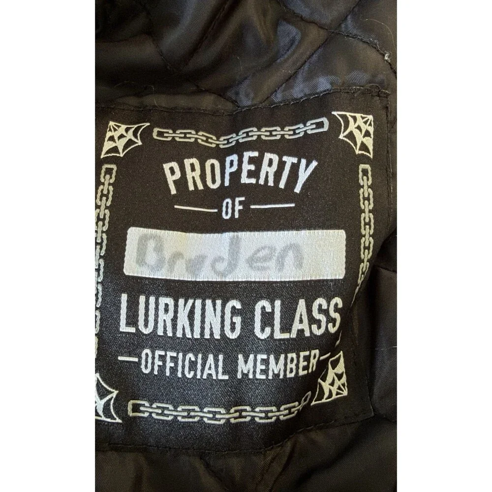 Lurking Class by Sketchy Tank Bomber Jacket Men's Size L Hooded Bones Skulls